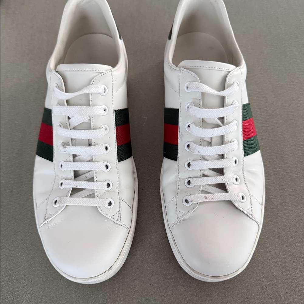 Gucci Men's White Ace Sneakers with Green and Red Accents. Sz US11/UK10 - Picture 2 of 4